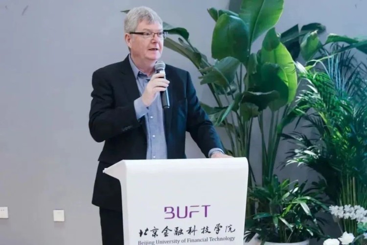 北京金融科技学院就业质量和升学率连续7年武书连排名榜双第一_fororder_6