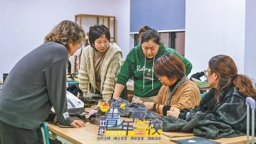 青年夜校 丰富业余生活