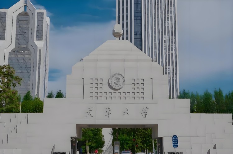 2025MPA招生季|天津大MPA中心主任陆明远：3+6+X课程体系 打造未来公共管理领军人才