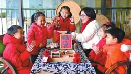 多彩活动迎腊八