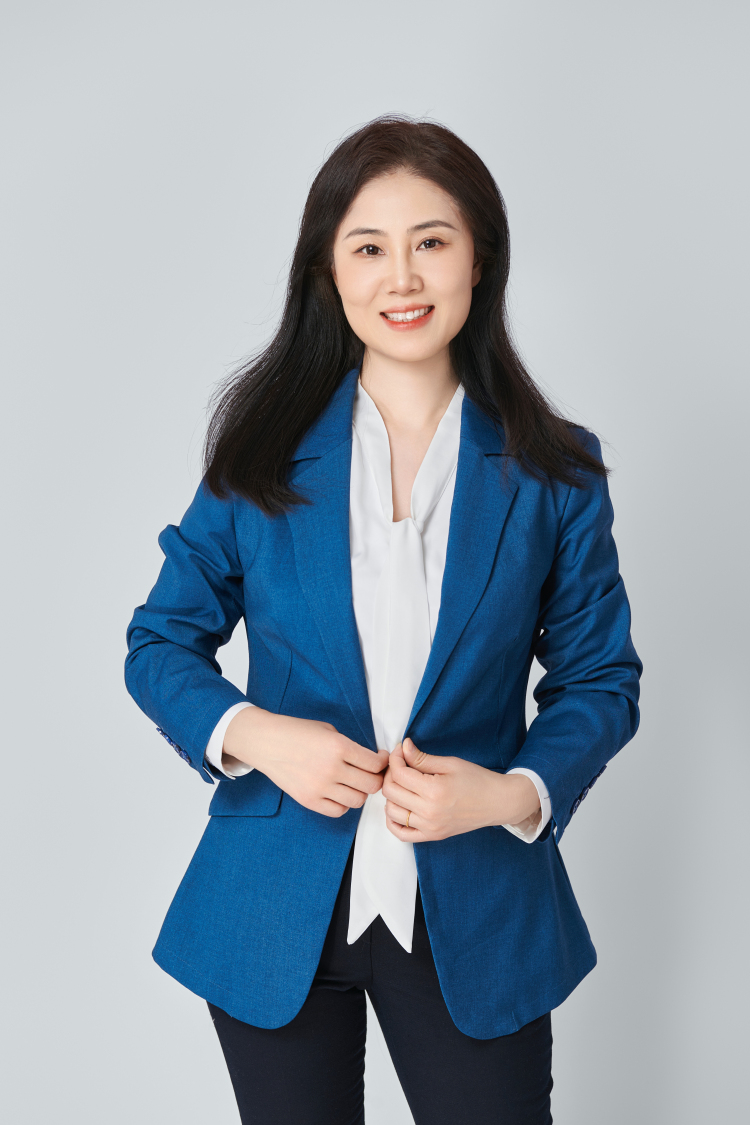 北京潞河国际教育学园校长徐娟： 让学生在潞河发现自己，成就自己_fororder_微信图片_20250308221309