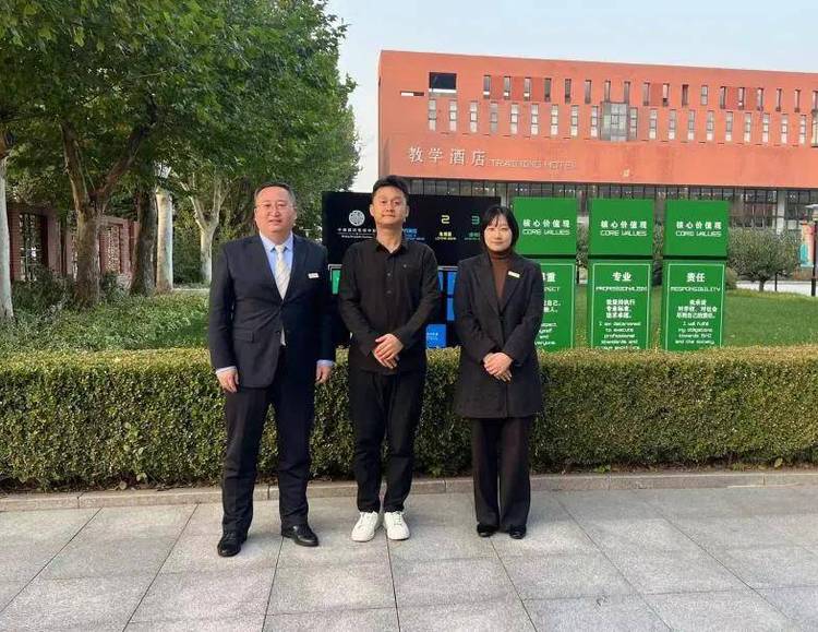 中瑞酒店管理学院管培生招聘月收官
