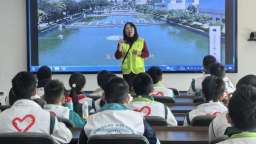 广州市荔湾区教育系统推进"行走的思政课"实践活动