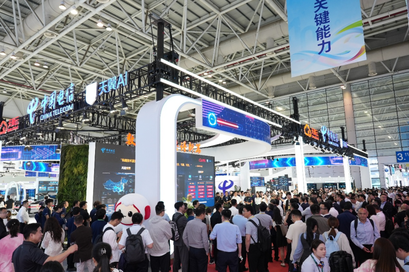 中国电信智能云生态成果展盛大亮相第八届数字中国建设峰会_fororder_图片1