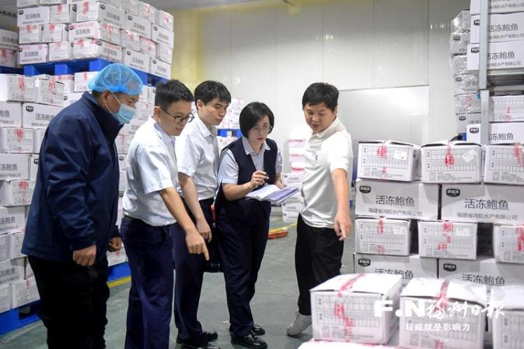 福州罗源：冻鲍变活钱 养殖有底气
