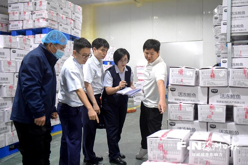 福州罗源：冻鲍变活钱 养殖有底气