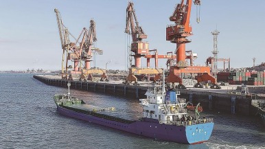 一季度泉州肖厝口岸两岸直航船舶71艘次