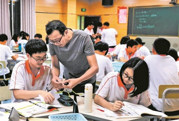 泉州惠安：立足教科研训一体 激活强师强教引擎