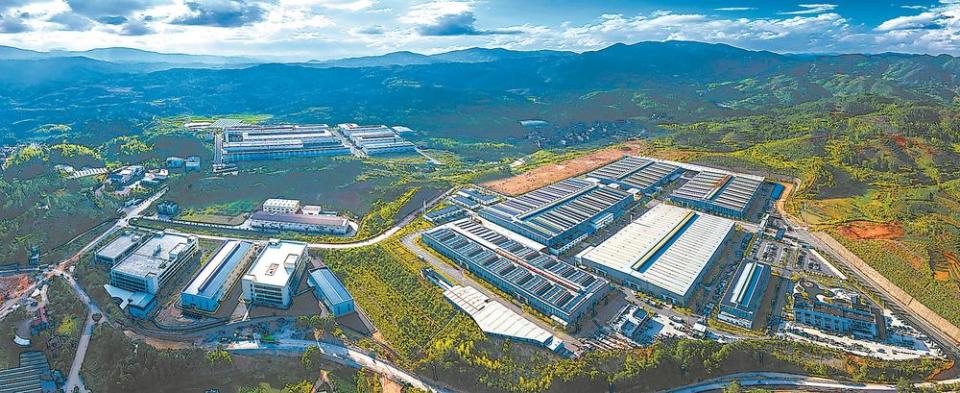 山区工业“撑竿跳” 闽东抱起更多“金娃娃”