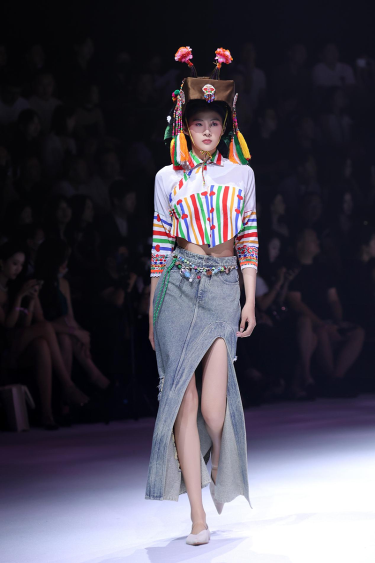 泉州惠安女服饰压轴中国国际时装周_fororder_图片11
