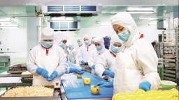 “闽菜之王”热销海内外