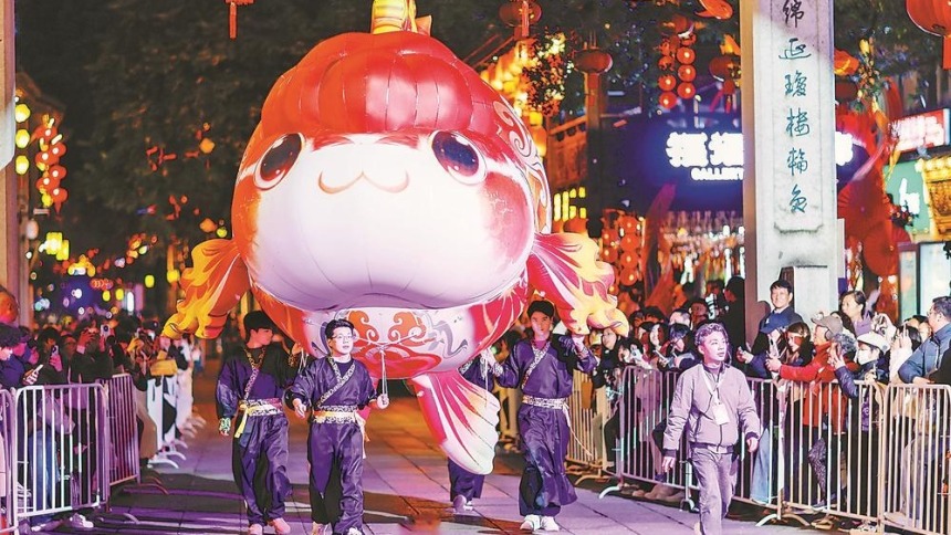 福州：千年坊巷上元夜 非遗国潮闹元宵