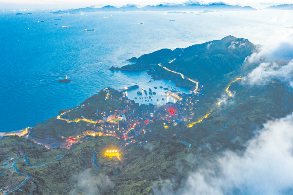 宁德新“岛向”：“零碳”