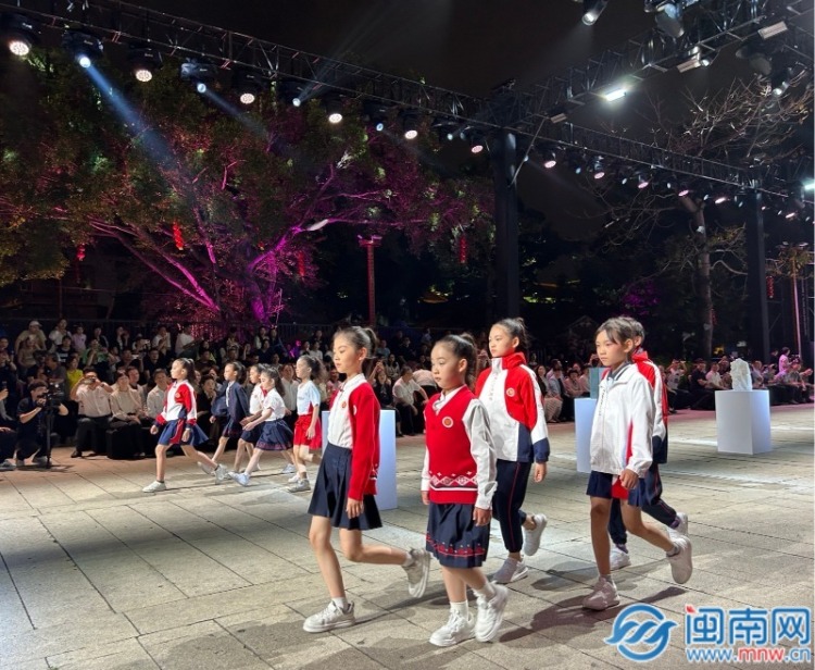 “惠聚时尚 文韵潮音”——2025惠安优品时尚大秀成功举办