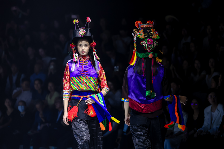 泉州惠安女服饰压轴中国国际时装周_fororder_图片9
