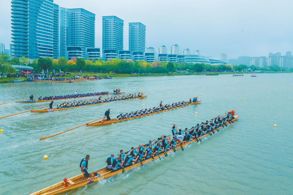 福州：飞桨逐浪勇争先 竞渡热潮起吴航_fororder_微信截图_20250526092811