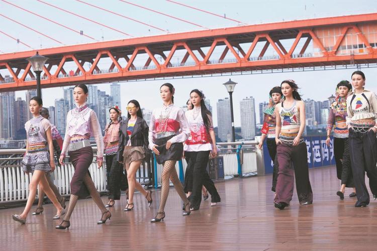泉州惠安：扬惠女风情 建文旅强县