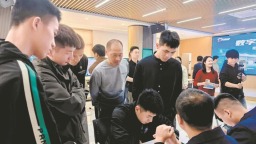 泉州惠安：“数字集市”牵线 “月月有岗”纳才