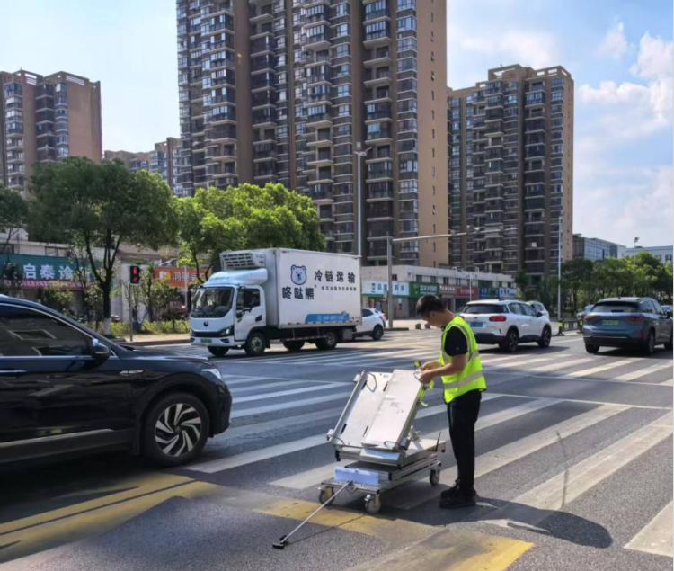 战高温 迎“烤”验 致敬江西省检验检测认证总院每个不服“暑”的身影_fororder_图片10