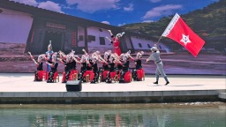 红色文旅剧《三双布鞋》在江西上犹上演