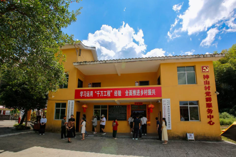 “高质量发展中国行·焕新江西”：吉安三地探新路 红色热土谱新篇_fororder_图片3
