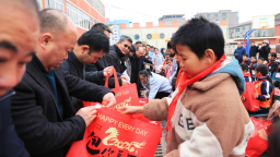 江西南昌：“人文微雨”关爱滨湖地区孩童成长