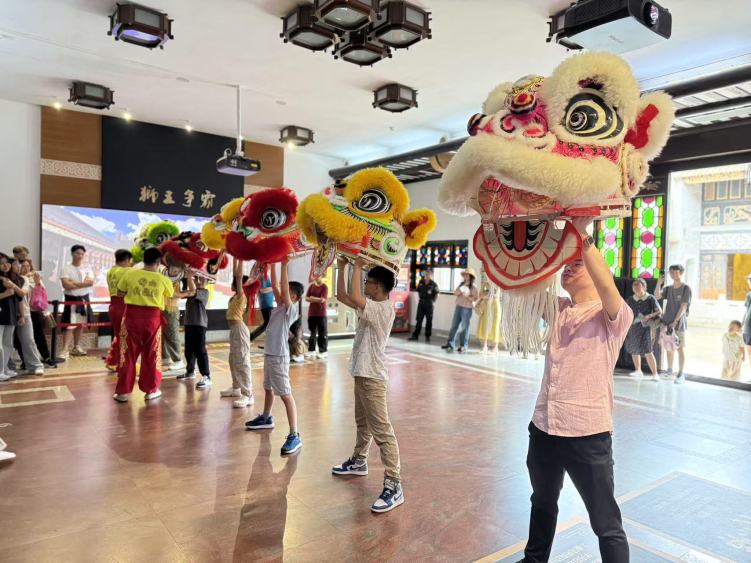 中印尼建交75周年背景下：“中国多元文化研学之旅”的文化交响_fororder_李彪摄像