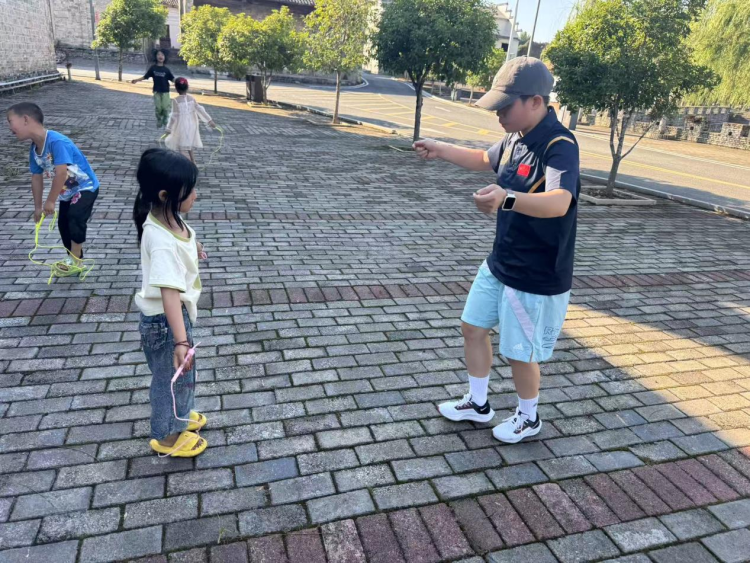 东华理工大学暑期社会实践：智润乡野，教育赋能暖民心_fororder_图片9