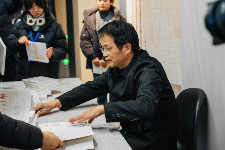 《江右商帮》新书分享会在南昌工学院举行