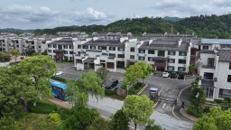 龙虎山酒店民宿：春意盎然的诗意栖息地