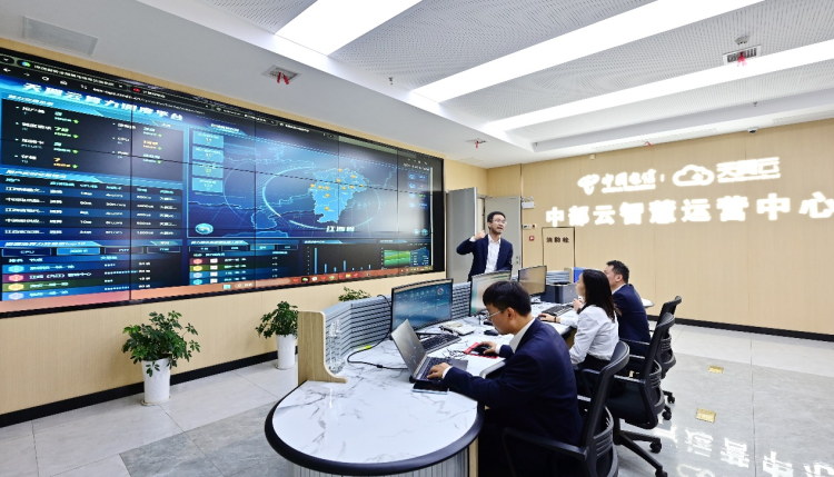 世界电信日：记者团赴赣探访数字经济发展新动能_fororder_图片10