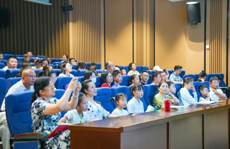 丹青载物 匠心千年：赣图大讲堂解码名画中的“天工开物”_fororder_DSC03652_proc