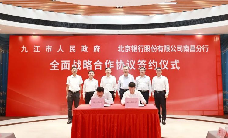 图片默认标题