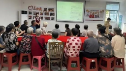 兴业银行南昌分行全面开展“敬老月”主题活动