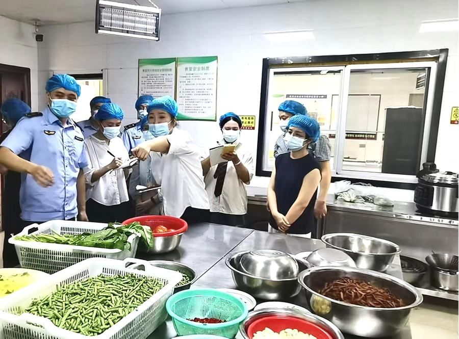 江西开展“颐老惠童”管理帮扶 全心守护“一老一小”食品安全_fororder_图片2