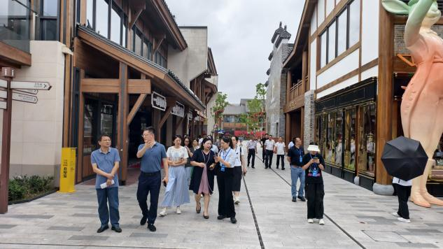 古街新生：当“信江文脉”遇见“城市潮玩”_fororder_图片4