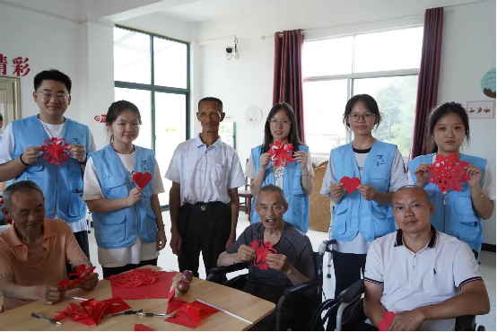 东华理工大学“青春芯工”社会实践队：红心向党践初心，青春奋进担使命