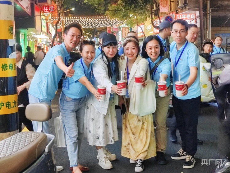 红色热土正能量 优质主播“赣”出圈