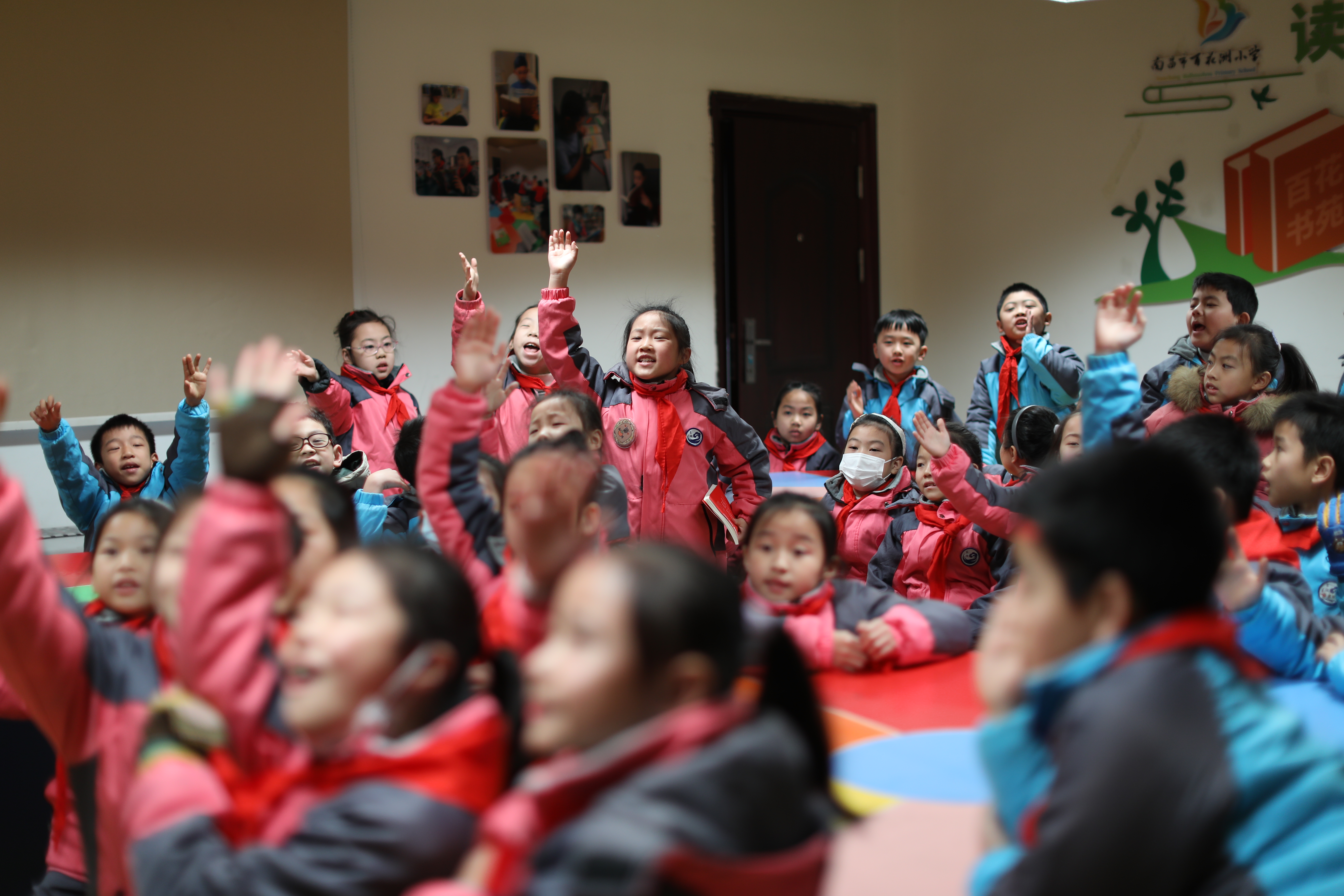 江西省图书馆开展红色文化进校园活动