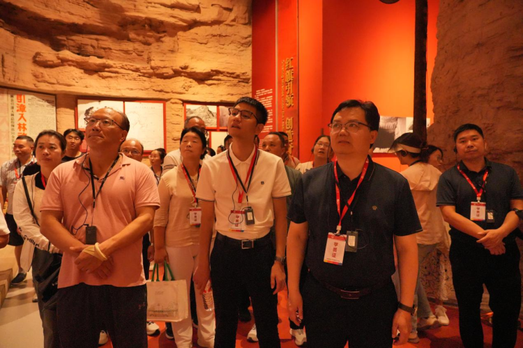 江西工程学院：传承红旗渠精神 奋楫笃行担使命_fororder_图片9