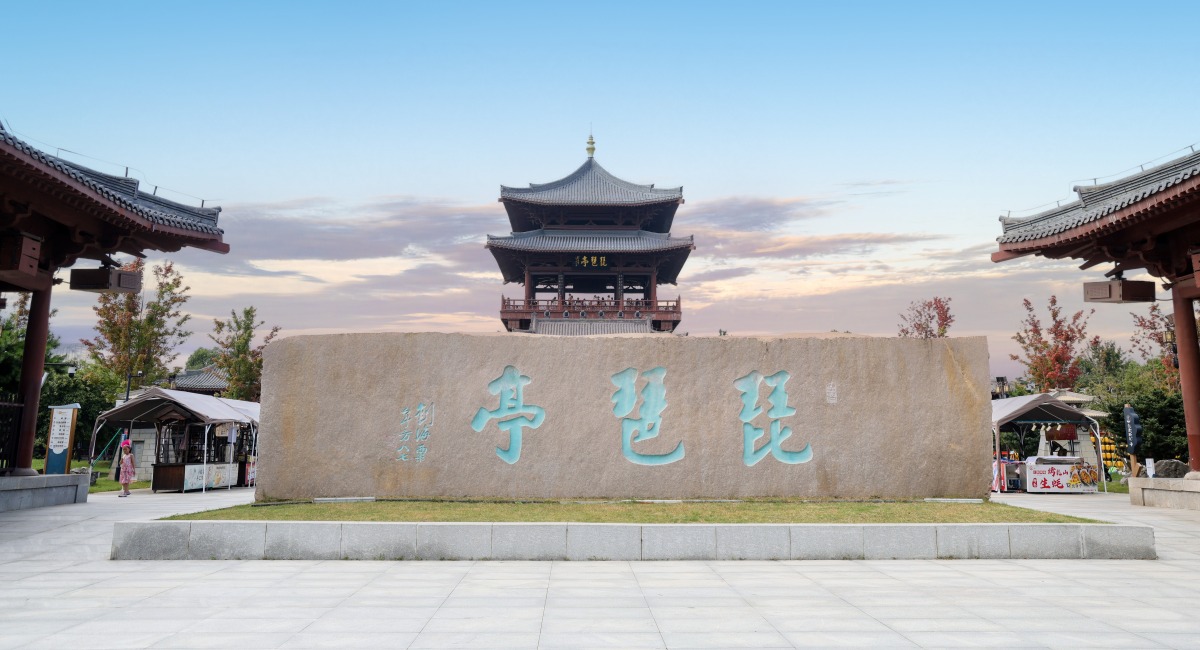 长江十年行 | 千年诗篇与一江碧水的“双向奔赴”
