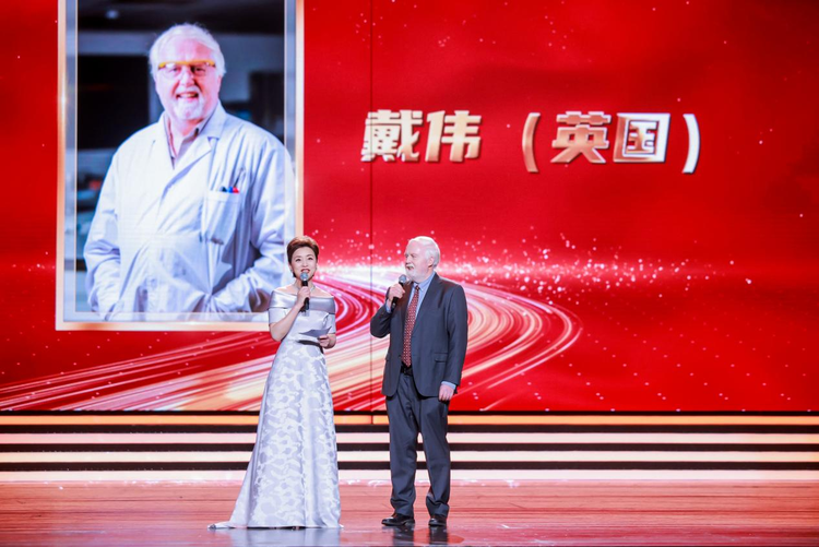 江西卫视《中国礼盛典》在景德镇举办