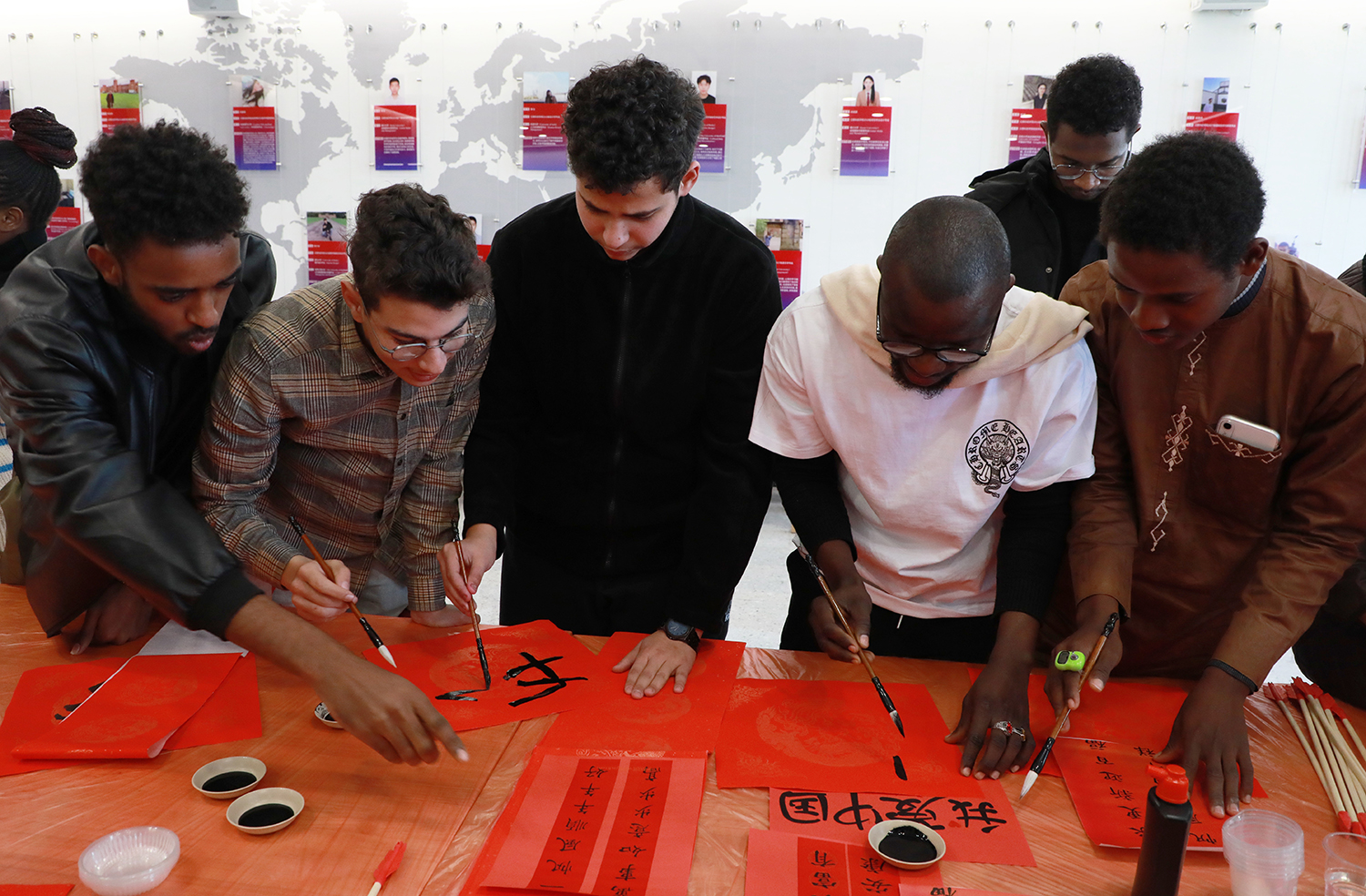 江西科技学院来华留学生欢庆中国年