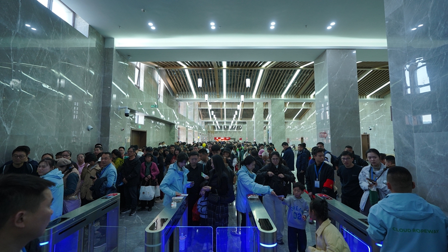 梅岭云端索道正式开通 多维体验开启南昌文旅新篇章_fororder_DSC06127.JPG