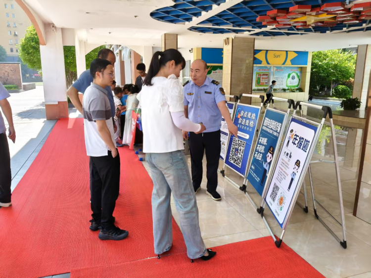 江西：春风化雨润千企，精准服务助企兴