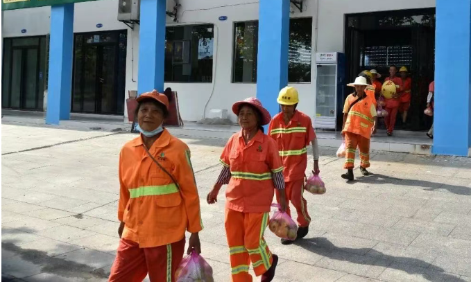 图片默认标题