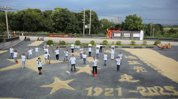 东华理工大学：美育启航“桐坪”共振 绘就乡村振兴新图景_fororder_图片10