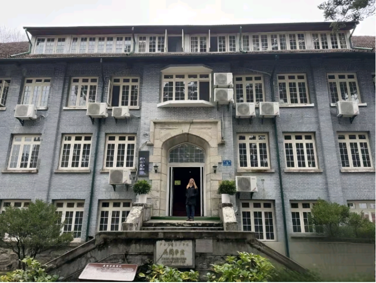 图片默认标题