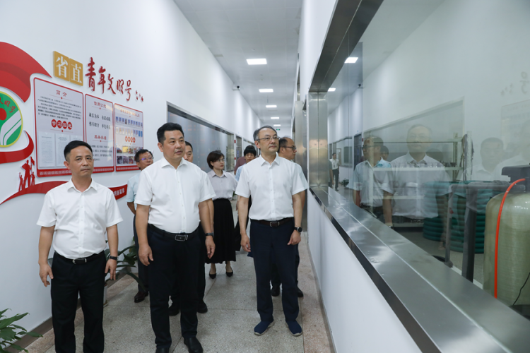 国家虚拟现实创新中心检测实验室正式揭牌_fororder_图片2