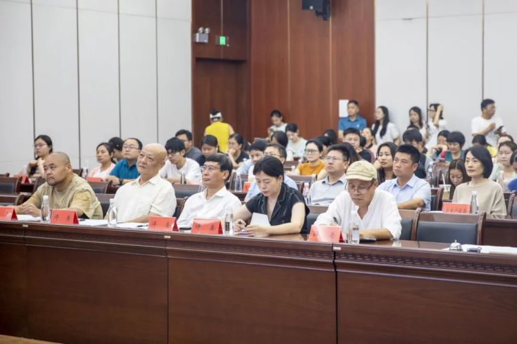 人人都是讲解员，共绘文化遗产保护新画卷——珠山区瓷业文化遗产保护讲解员大赛成功举办